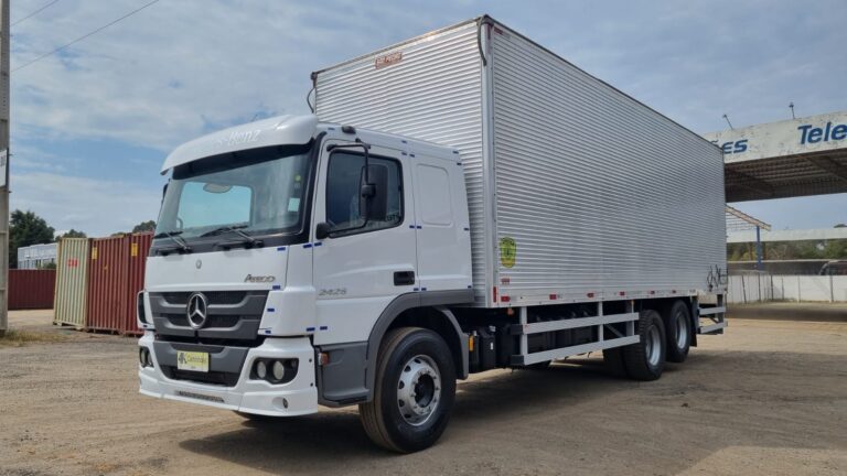 Mercedes-Benz – Atego 2426 6×2- Cabine Estendida