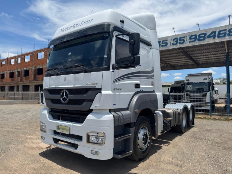 Mercedes Benz Axor 2544 6X2 – Teto alto