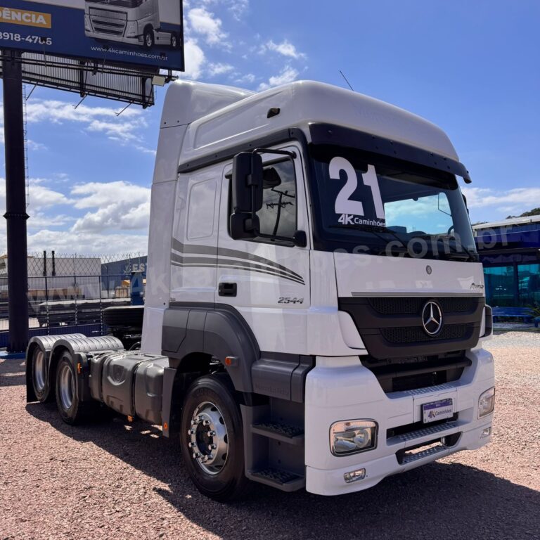 Mercedes Benz Axor 2544 6×2 – Teto Alto