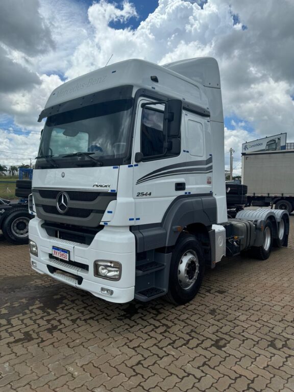 Mercedes-Benz Axor 2544 6X2