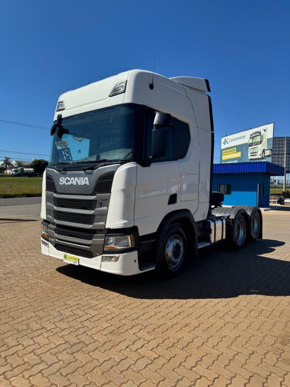 Scania RH450 6×2 – Teto Alto