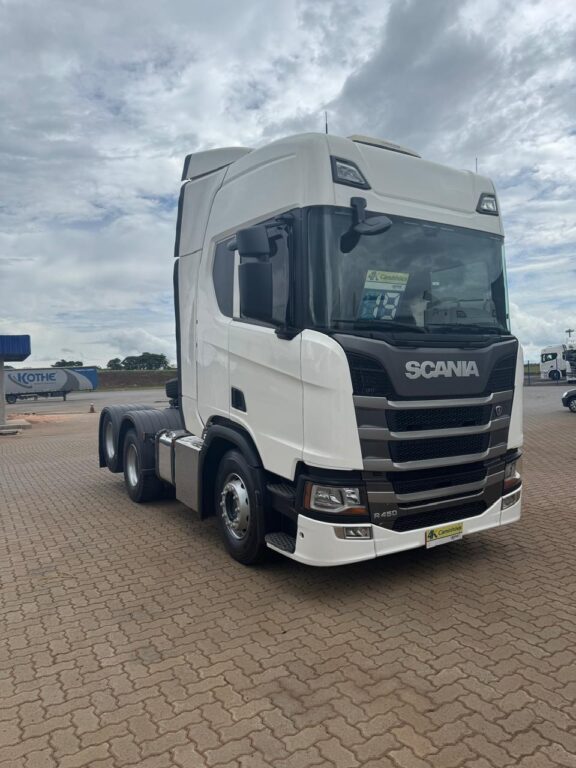 Scania RH450 6×2 – Teto Alto
