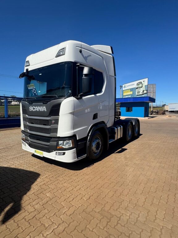 Scania RH450 6×2 – Teto Alto