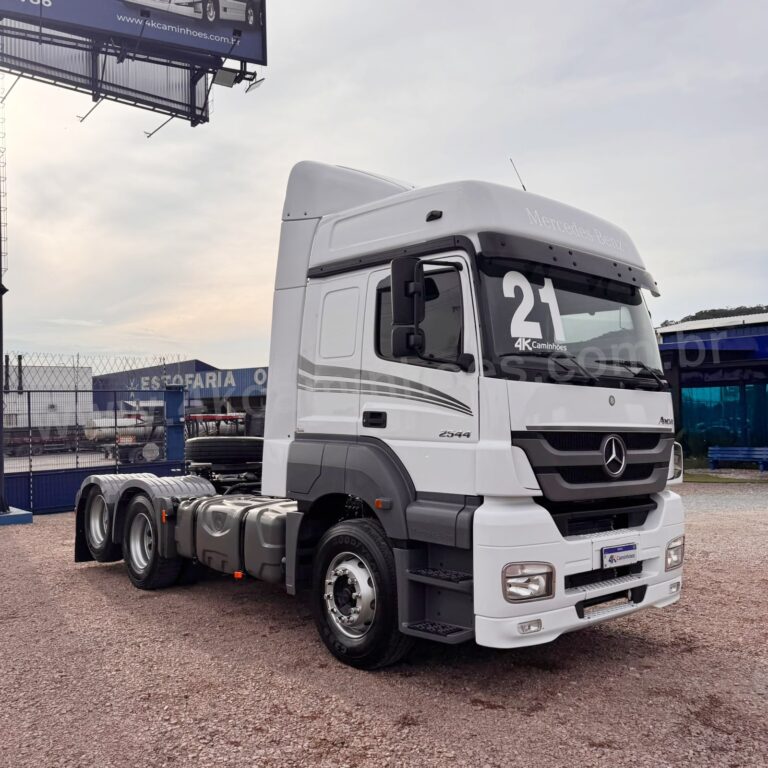 Mercedes Benz Axor 2544 6×2 – Teto Alto